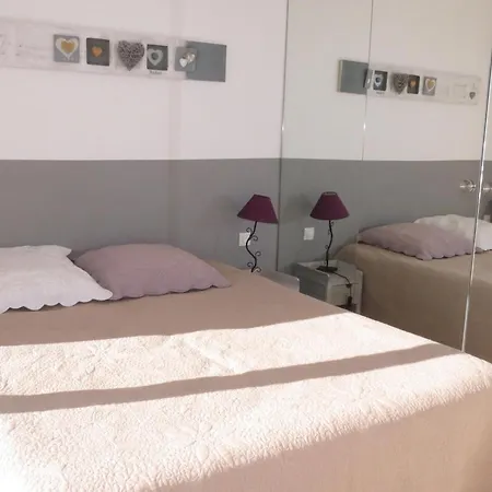 Apartament 2 Pieces Climatise Face Avec Parking A - Fr-1-780-48 *