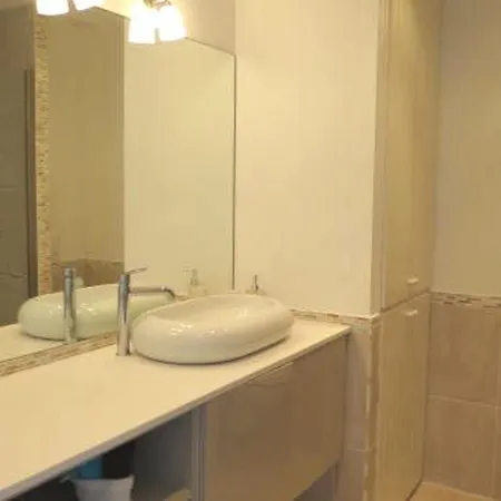 2 Pieces Climatise Face Avec Parking A - Fr-1-780-48 Apartament