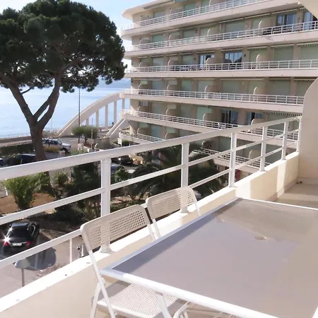 2 Pieces Climatise Face Avec Parking A - Fr-1-780-48 * Sainte-Maxime